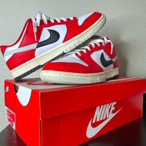 Nike dunk low Chicago split